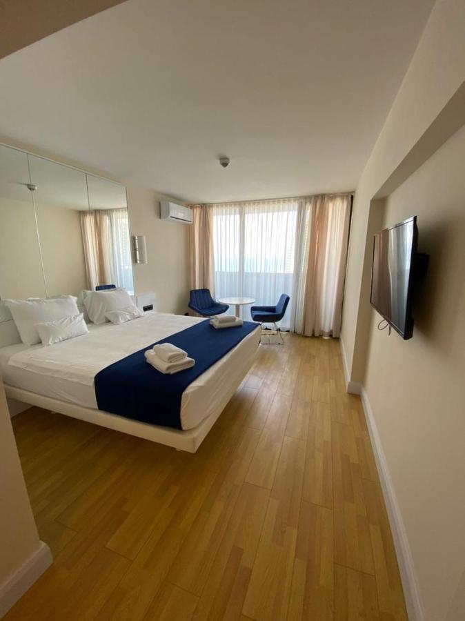 Orbi City Land Appartement Batoemi Buitenkant foto