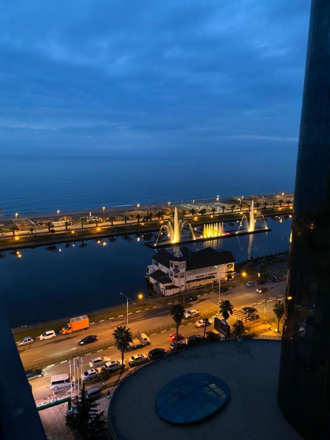 Orbi City Land Appartement Batoemi Buitenkant foto