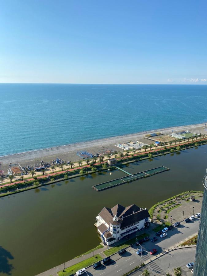 Orbi City Land Appartement Batoemi Buitenkant foto